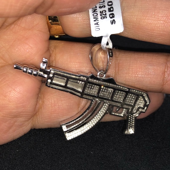 REAL Diamond Not CZ not moissanite Custom Pendant - Picture 5 of 5